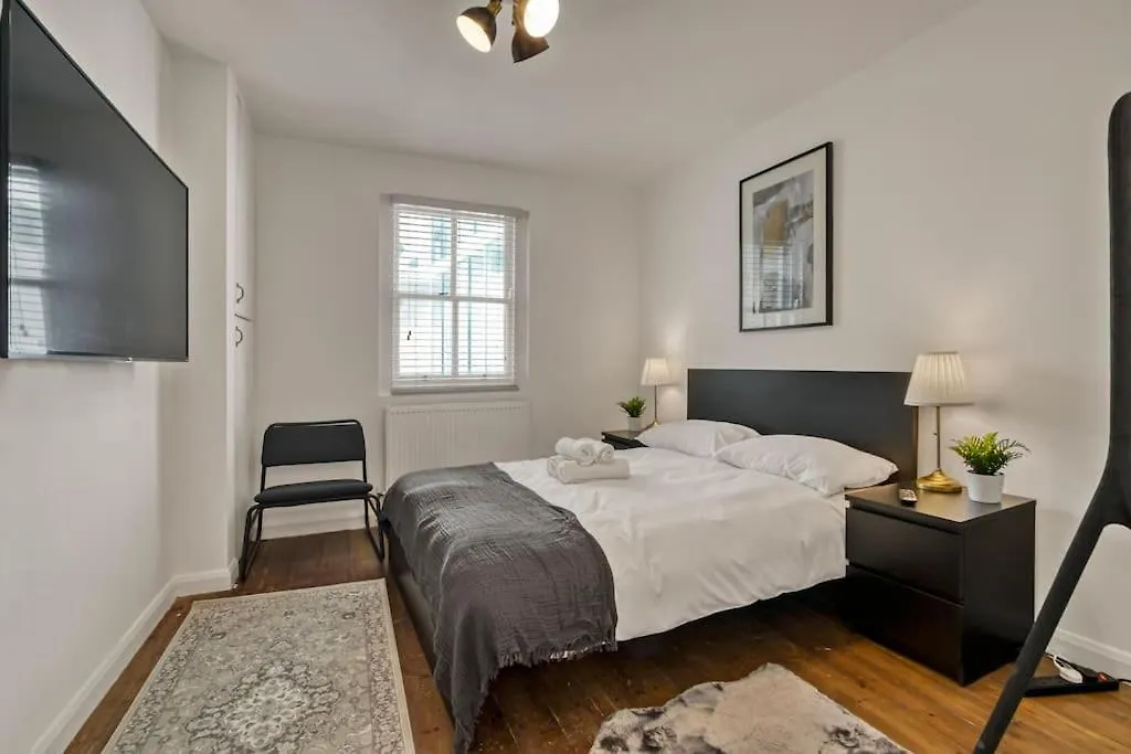 Apartment In Shoreditch/ Old St London